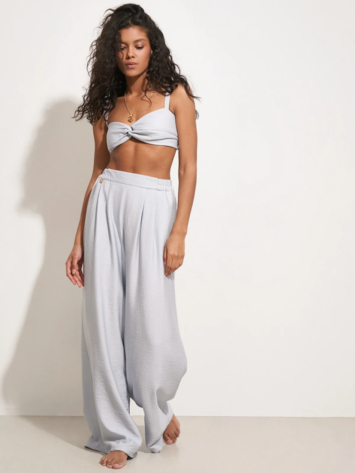 Suit  Slio-on – 8